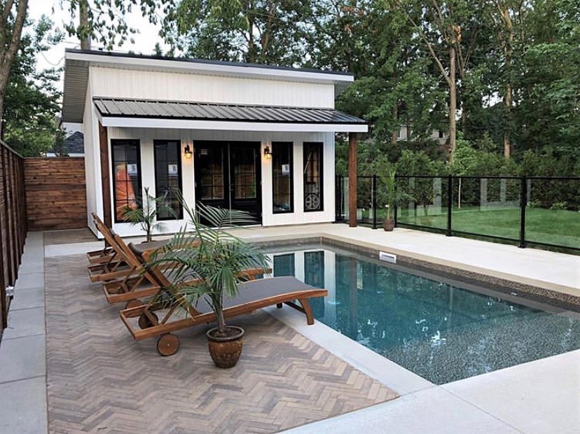 Photo post from techobloc.