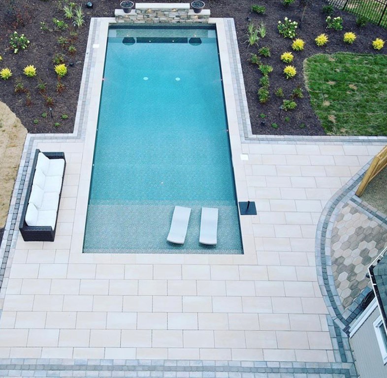 Photo post from techobloc.