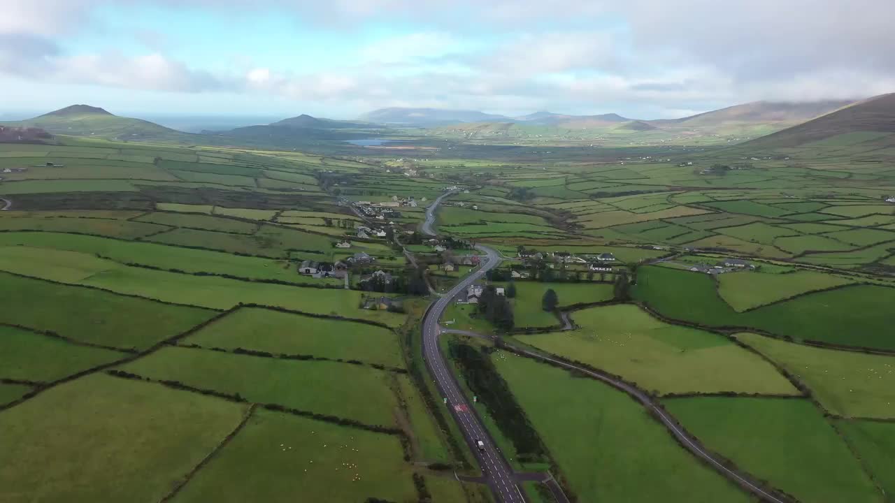 Video post from dinglepeninsulatourism.