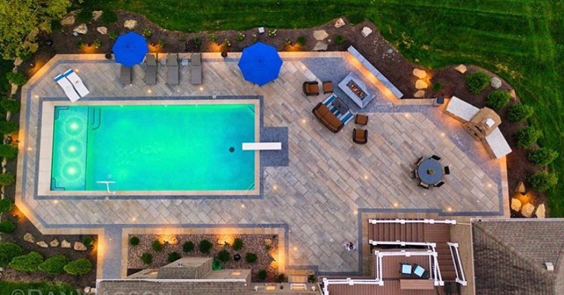 Photo post from techobloc.