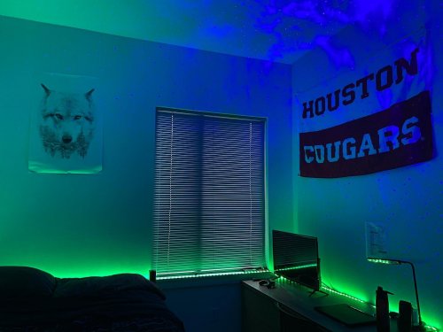 Carousel post from uhhousing.