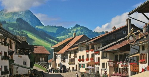 Photo post from taucktravel.