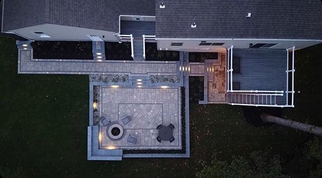 Carousel post from techobloc.