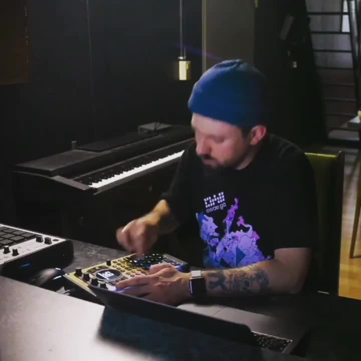 Video post from owae.ga.