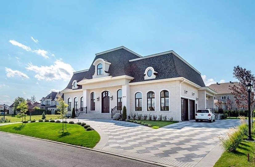 Photo post from techobloc.