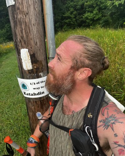 Carousel post from trekdirtyto.me.