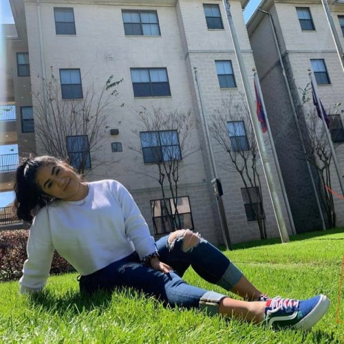 Carousel post from uhhousing.