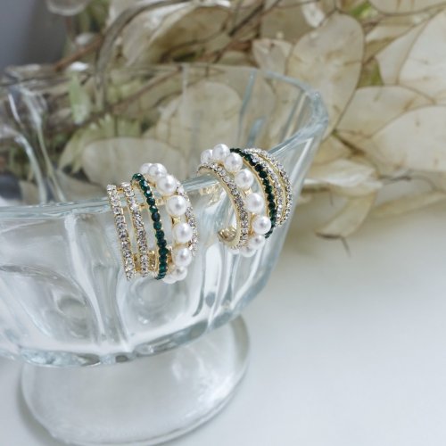 Carousel post from blingtw.