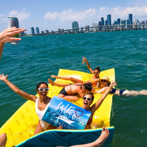 Photo post from vistayachts.