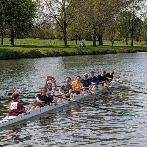 Carousel post from queensboatclub.