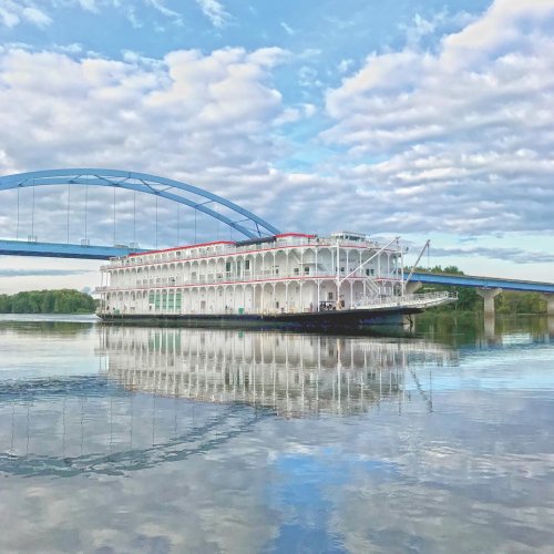 Photo post from taucktravel.