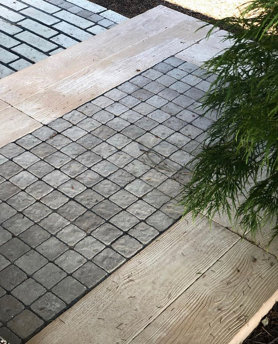 Photo post from techobloc.