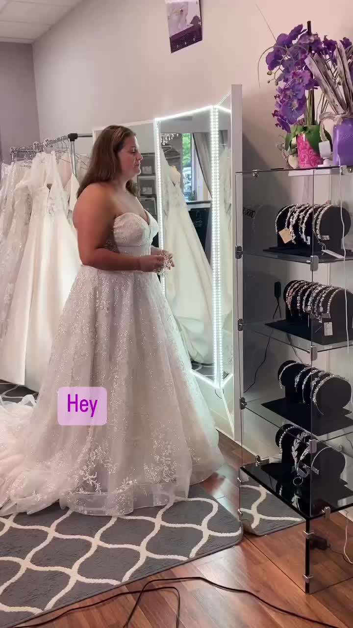 Video post from thecurvybridenj.