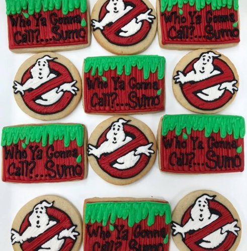 Carousel post from marquettescakestudio.