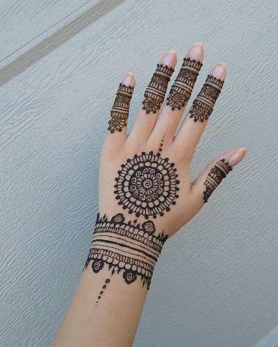Henna by Sadaf
