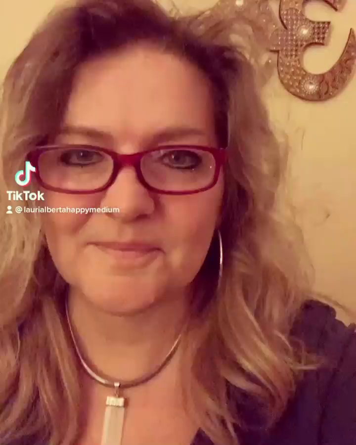 Video post from laurialbert_happymedium.