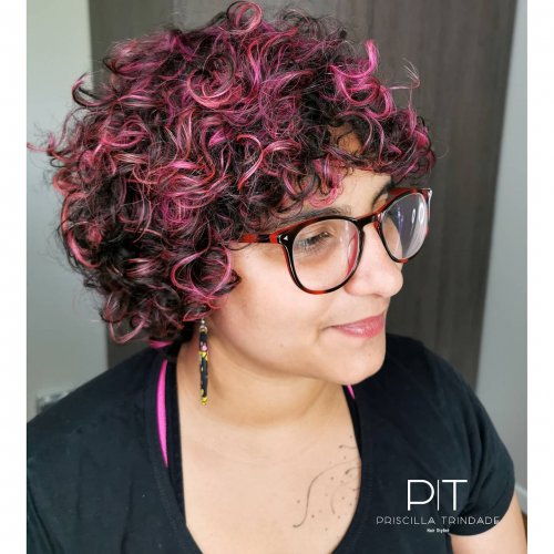 Carousel post from trindadehairstylist.