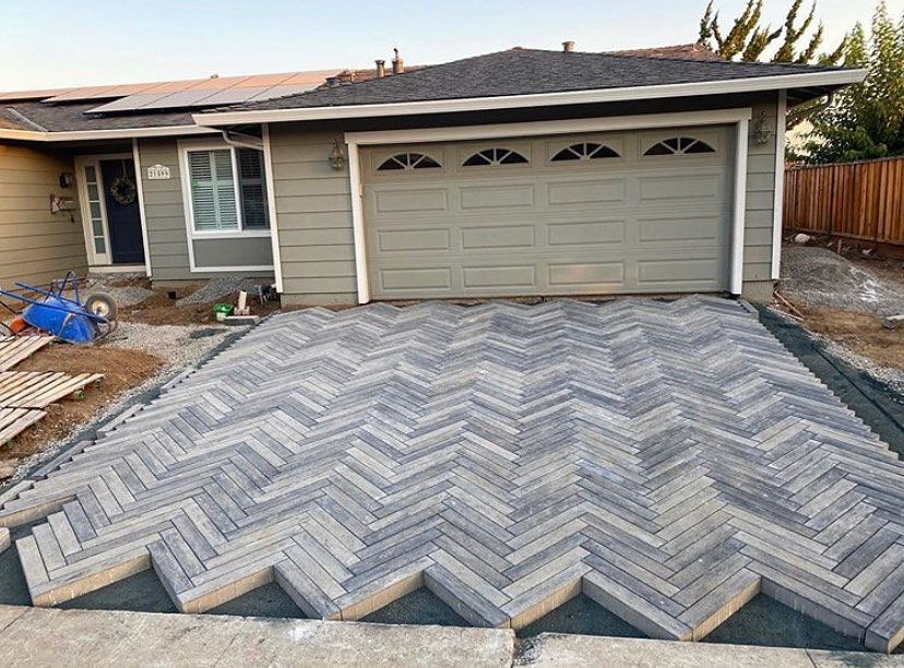 Photo post from techobloc.