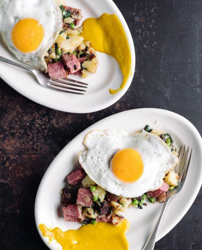 Carousel post from oldyellamustard.