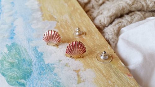 Photo post from storybehindthecloth.