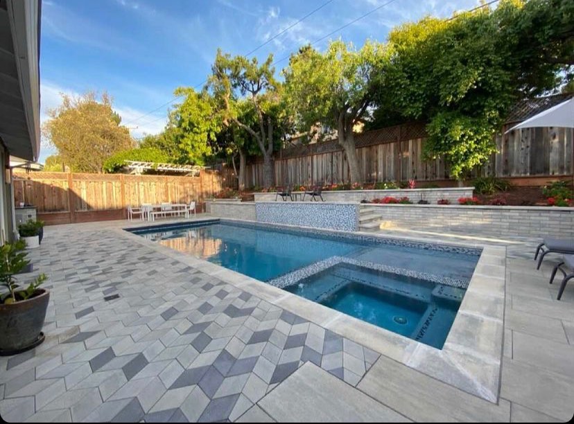 Photo post from techobloc.