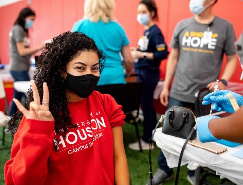 Photo post from uhhousing.