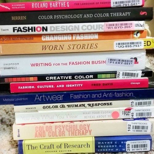 Photo post from storybehindthecloth.