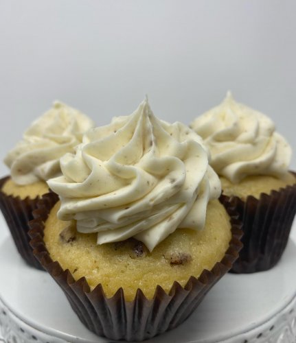 Carousel post from famous_creations_catering.