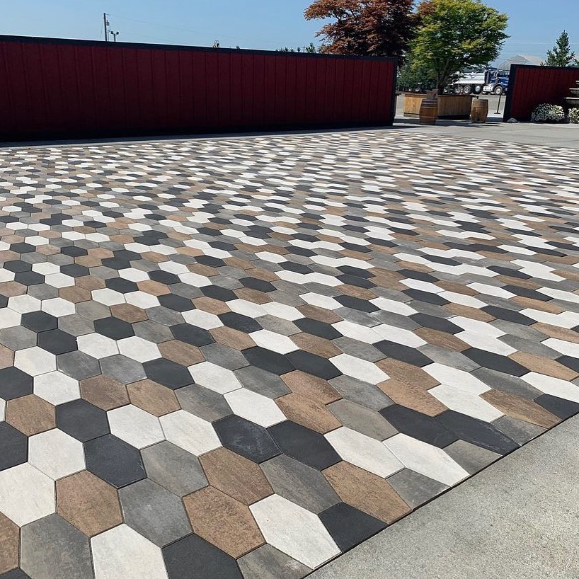 Photo post from techobloc.