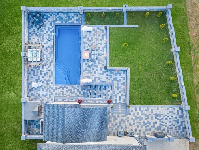 Photo post from techobloc.