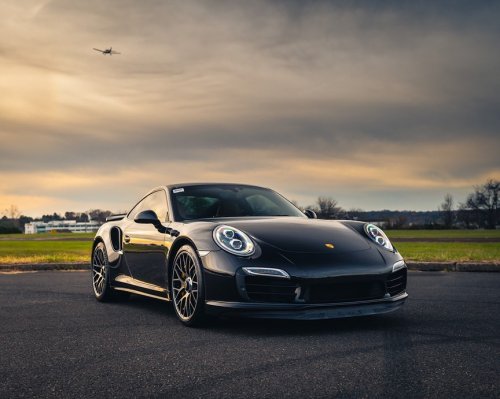 Carousel post from porschewarrington.