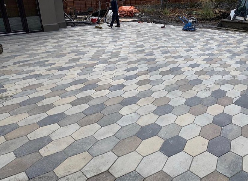 Photo post from techobloc.