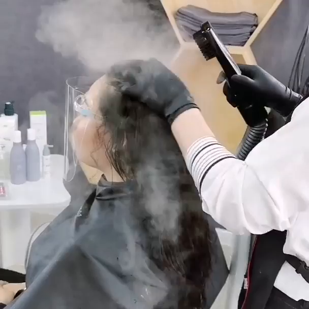 Video post from desaronsalon.