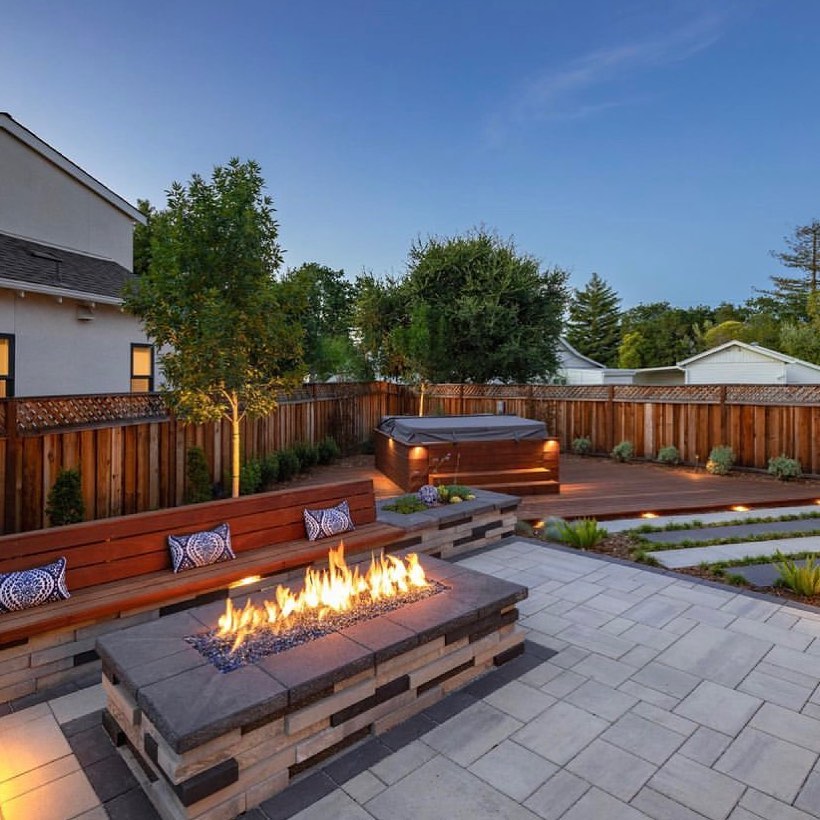 Photo post from techobloc.