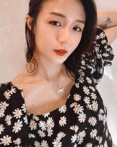 PostPhoto