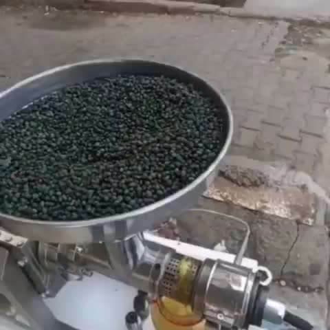 Video post from karaerlermakina.