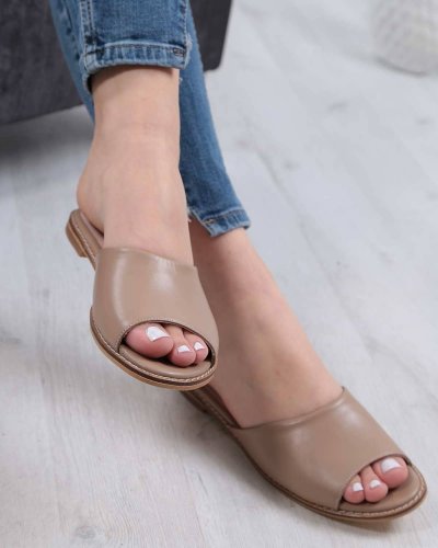 Carousel post from ossoshoes.
