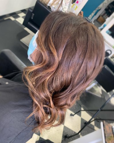 Carousel post from hairbyjessenia.