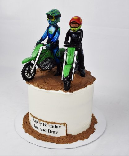 Photo post from marquettescakestudio.