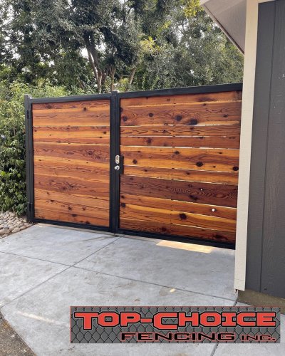 Carousel post from topchoicefencing.