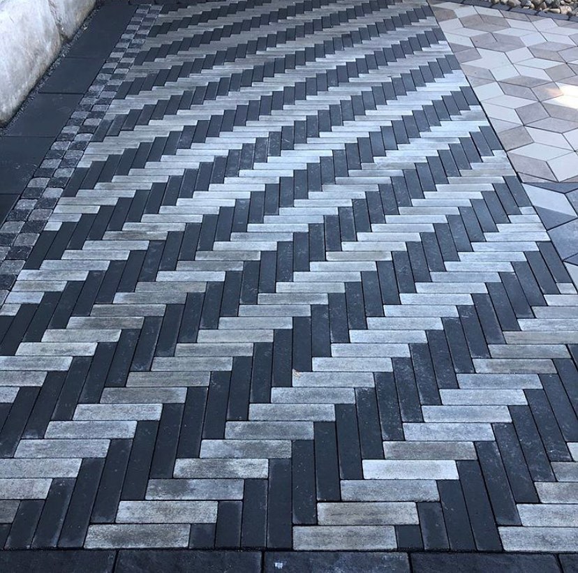 Photo post from techobloc.
