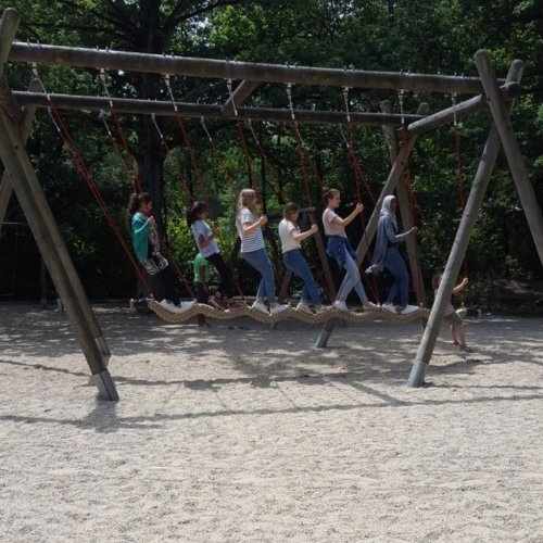 Carousel post from courage.schuelerstiftung.