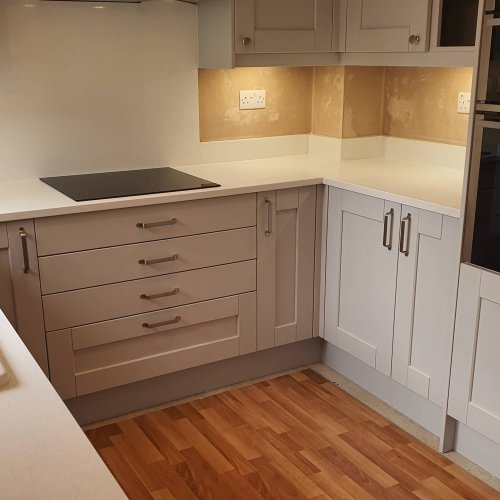 Carousel post from ellocoworktops.