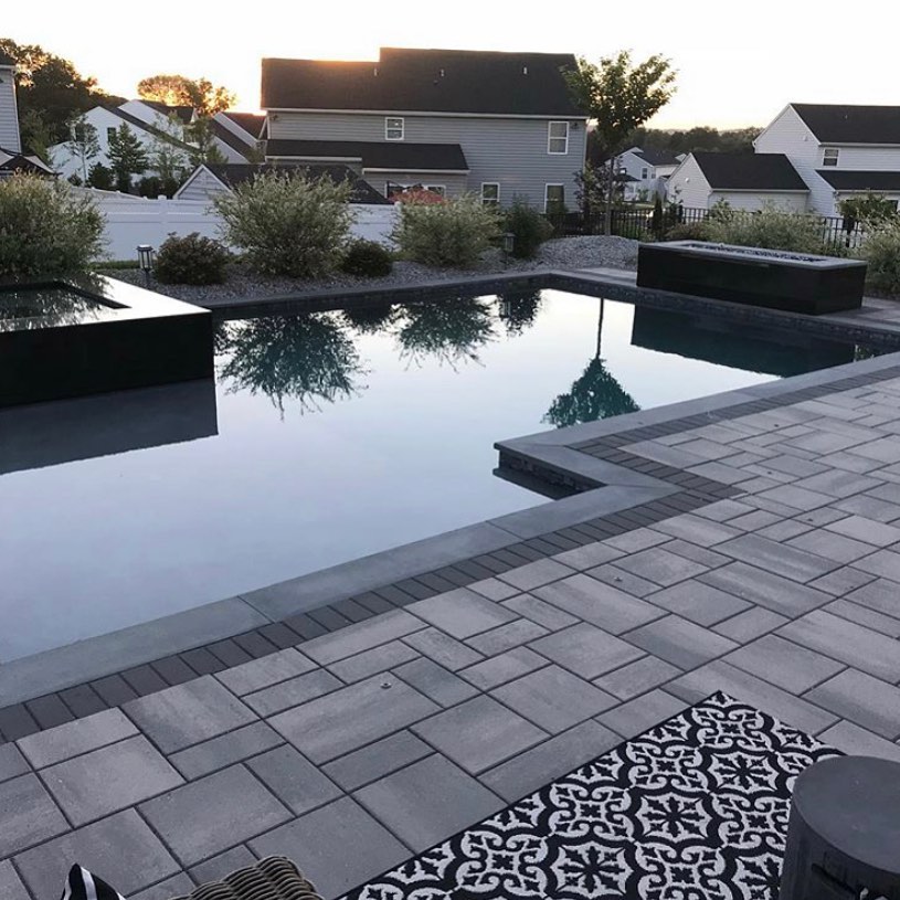 Photo post from techobloc.
