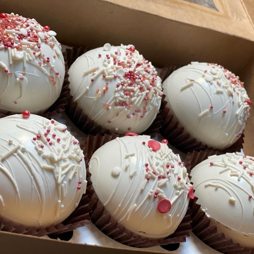 Photo post from famous_creations_catering.