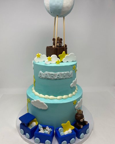 Photo post from famous_creations_catering.