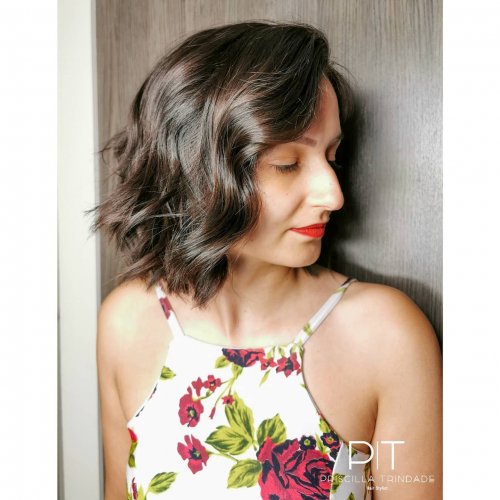 Carousel post from trindadehairstylist.