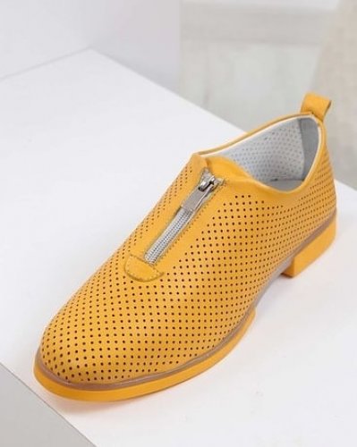 Carousel post from ossoshoes.