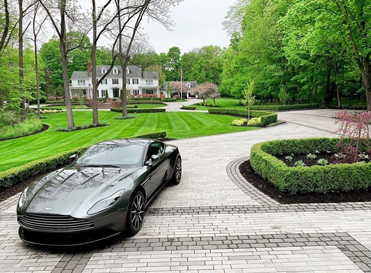 Photo post from techobloc.