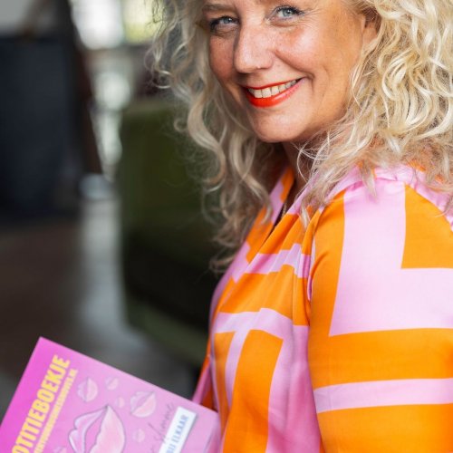 Carousel post from masteryourbusinessmoves.nl.